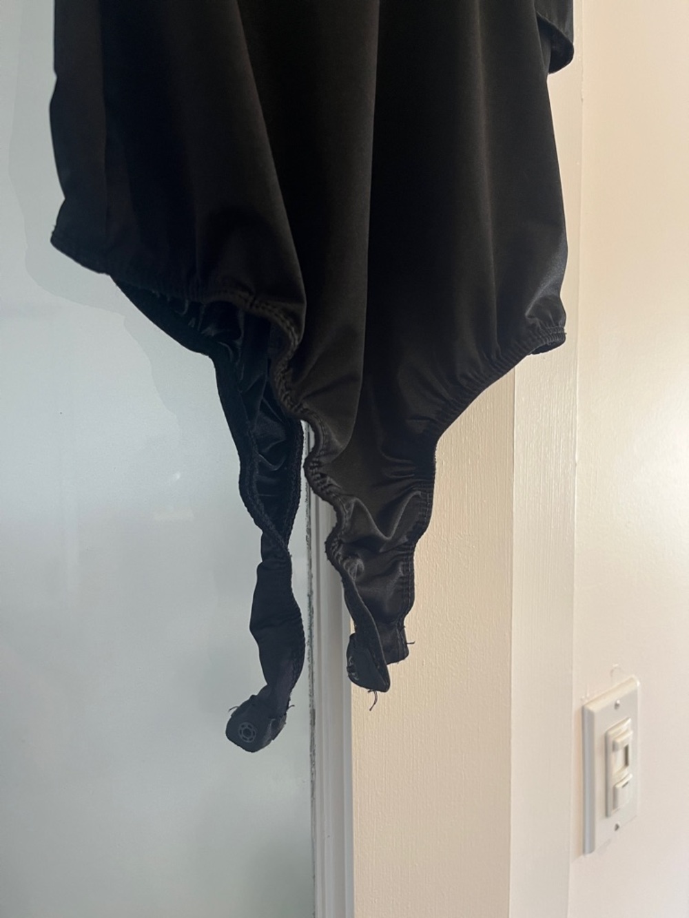 Black Ruffle bodysuit - Picture 3 of 6